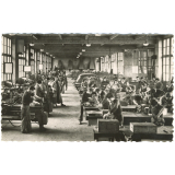 Ecole Technique du Sacré-Coeur - Guisseny (Finistère) - Atelier de Mécanique - Les Elèves au travail.