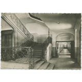 Lycée Bartholdi - Colmar - Galerie des services administratifs et escalier principal.