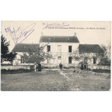 2 - Saint-Sylvain-sous-Toulx (Creuse) - La Mairie, les Ecoles.