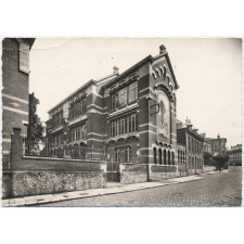 Cours Complémentaire de Jeunes Filles - Maubeuge, Rue de la Croix.