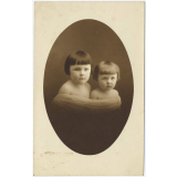 Portrait de deux frères.