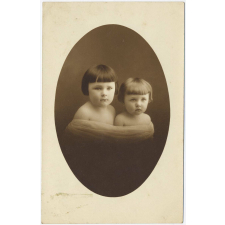 Portrait de deux frères.