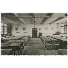 Petit Séminaire de Saint-Sulpice-la-Pointe (Tarn) - La salle d'Etudes.