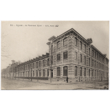 241 - Lyon - Le Nouveau Lycée.