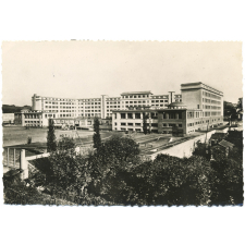 Saint-Maur (Seine) - Lycée Marcelin-Berthelot - Façade Sud et Stade.