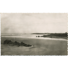 Ecole Technique du Sacré-Coeur - Guisseny (Finistère) - Plage de l'Ecole et le Calvaire.