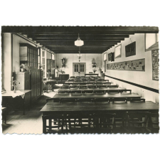 Institution St-Julien - Landerneau - Une des salles de l'Ecole Ménagère.