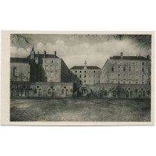 Petit Séminaire de Beaupréau - Façade - Cour d'honneur - Chapelle.