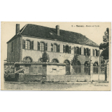 Senan : Mairie et école