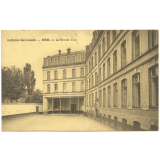 Institution Saint-Joseph - Arras - La Grande Cour.