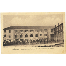 Guérande - Ecole Saint-Jean-Baptiste - Façade sur la Cour des Grands.