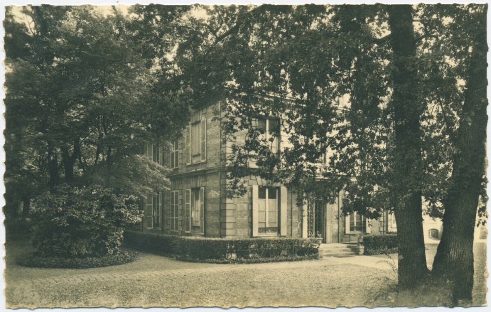 Cours Dupanloup - Boulogne-sur-Seine - Villa Rouge.