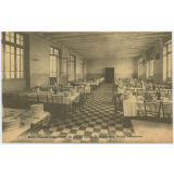 Ecole Primaire Supérieure de Jeunes Filles de Carpentras - Le Réfectoire.
