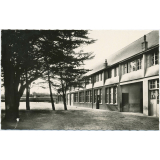 Ecole Technique du Sacré-Coeur - Guisseny (Finistère) - Entrée de la Cour - L'Atelier.