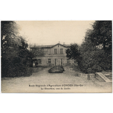 Ecole Régionale d'Agriculture d'Ondes (Hte-Gar.) - La Direction, vue du Jardin.