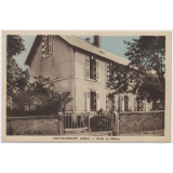 Coutansouze (Allier) - Ecole et Mairie.