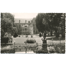 Institution Sainte-Geneviève - Neuilly-sur-Seine - La Maison vue du parc.