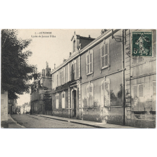 7 - Auxerre - Lycée de jeunes Filles.