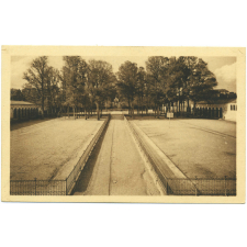 Vannes - Saint François Xavier - Les cours de récréation.