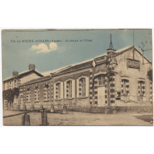 149 - La Mothe-Achard - Vendée - La Mairie et l'Ecole.