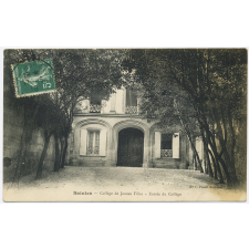 N°1 - Saintes - Collège de Jeunes Filles - Entrée du Collège.