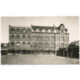 Loos (Nord) - Institution Saint-Vincent-Paul - Façade Intérieure.