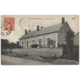 104 - Saligny (Cher) - Ecole de Filles.