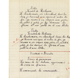 5 cahiers de devoirs journaliers.