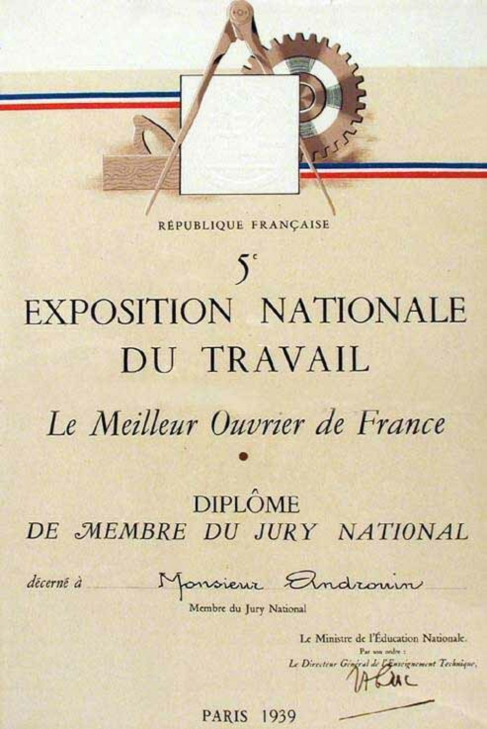 Diplôme de membre du jury national du meilleur ouvrier de France de la 5e Exposition nationale du Travail. 
