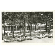 4 - Suresnes - École de plein air Permanente - La sieste - (Beaudoin et Lods, Architectes).