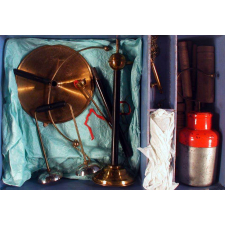 Box of experiments B. Free electricity or electrostatic induction.