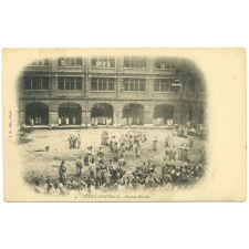 4 - École Centrale - Chahut bizuth.