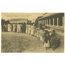 Catéchistes-Missionnaires de Marie-Immaculée - Bangalore, Hindoustan - La sortie de classe.