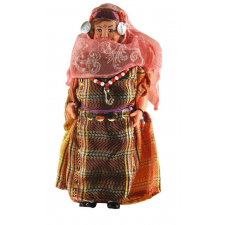 Poupée folklorique.