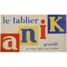 Buvard publicitaire. Le tablier Anik grandit en même temps que l'enfant.