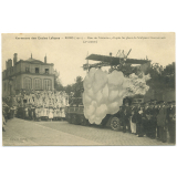Kermesse des Ecoles Laïques - Reims (1912) - Char de l'Aviation, d'après les plans du Sculpteur Chavaillaud (4e canton).