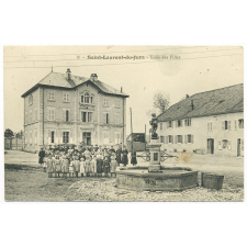 9 - Saint-Laurent-du-Jura - Ecole des Filles.