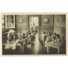 Préventorium de Valloires (Somme). Le Jardin d'Enfants.