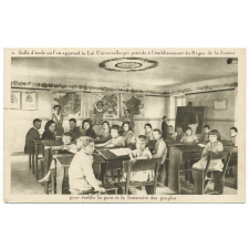 2 - Salle d'école où l'on apprend la Loi Universelle qui préside à l'établissement du Règne de la Justice pour établir la paix et la fraternité des peuples.