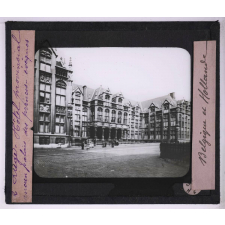 Habitation, maisons, hors série. Belgique-Hollande. Liège, Hôtel provincial, ancien palais des princes évêques.