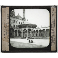 Egypte. Le Caire. Mosquée de la Citadelle. Fontaine des Ablutions.