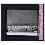Galerie d'Apollon. Reliquaire du bras de Charlemagne. Art mosan XIIe s.
