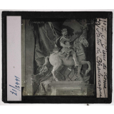 Rome. St Pierre de Rome. Statue de Charlemagne.
