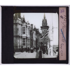 La Rue des nations et la berge de la rive gauche de la Seine à l'exposition universelle de 1900. Hongrie.