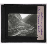 L'Action des glaciers. Cône de Péguerre. Eboulis.