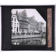 Habitation, maisons, hors série. Belgique-Hollande. Maison des bateliers à Gand.