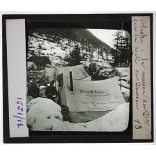 Alaska, Etats Unis. La maison du Dr sur la route de Dawson.