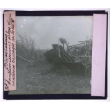Dévastations. Hombleux (Somme). Arbres et machines saccagés par les Allds. 