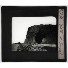 L'Ecosse. Grotte de Fingal.