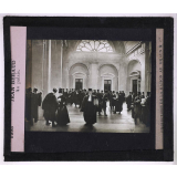Les Peintres de la vie moderne. Jean Béraud. Au palais.